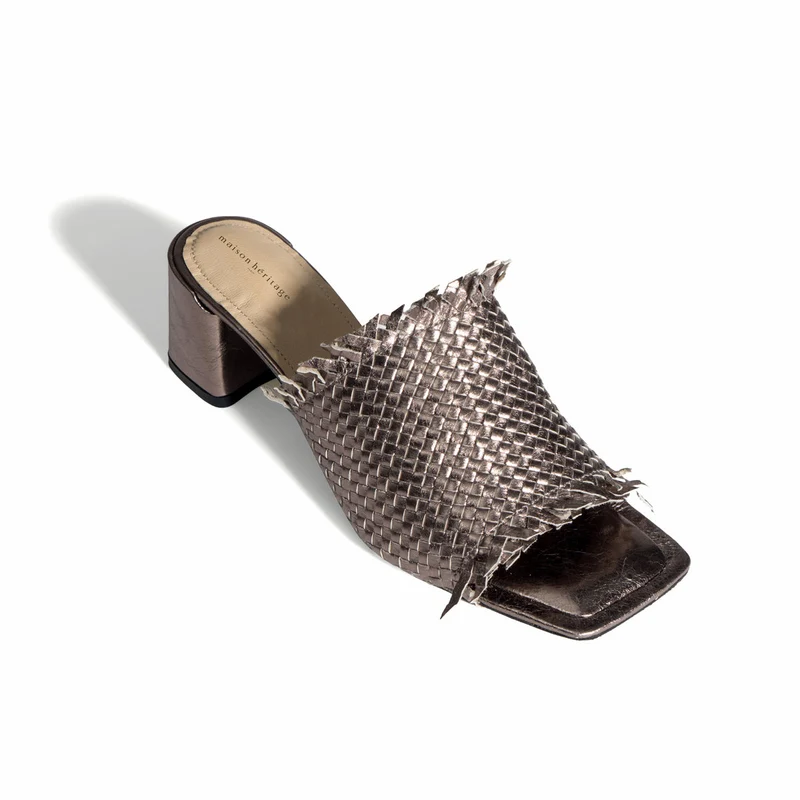 LINEAS BRONZE