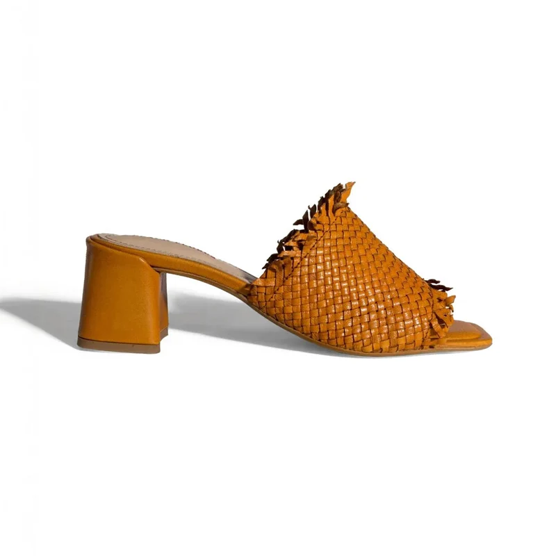 LINEAS CAMEL