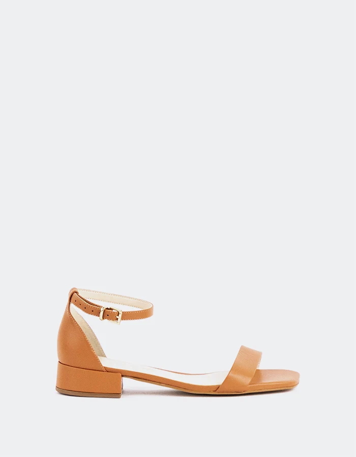 Yanna Tan Leather