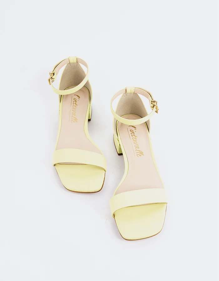 Yanna Light Yellow Leather