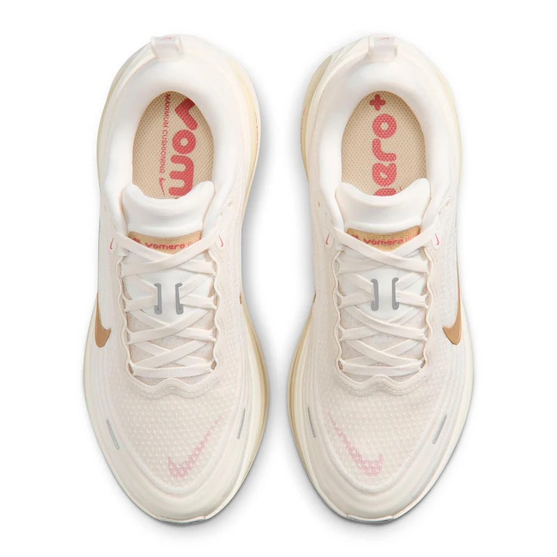 Vomero Plus Chaussure de running sans stabilisateurs Femmes - crème, or