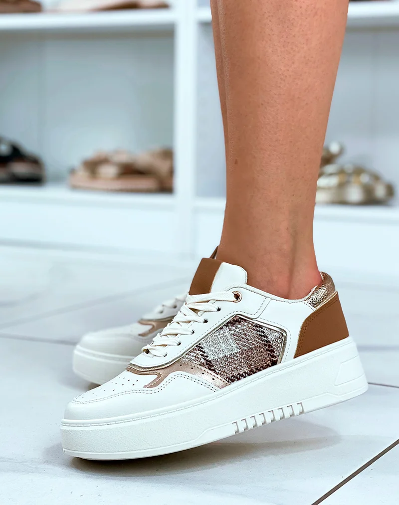 Baskets beiges avec empiècement en tweed