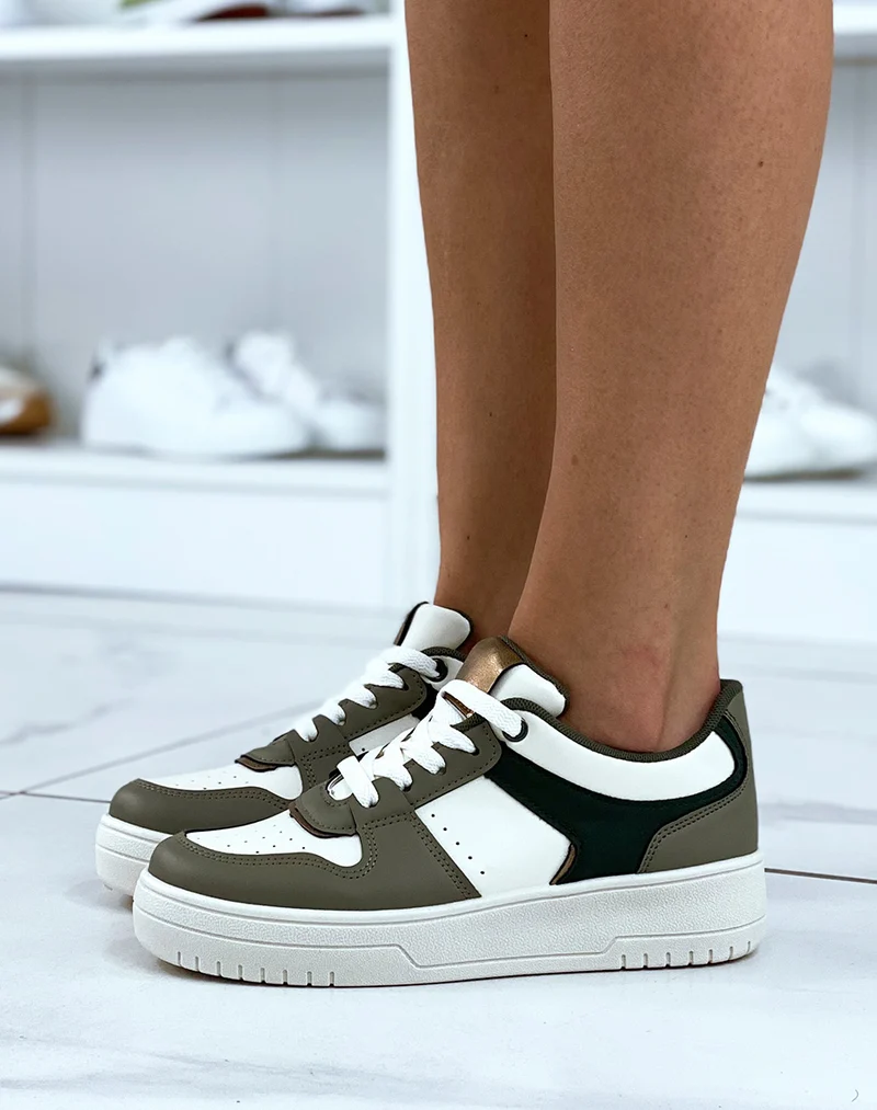 Baskets kaki et blanc cassé