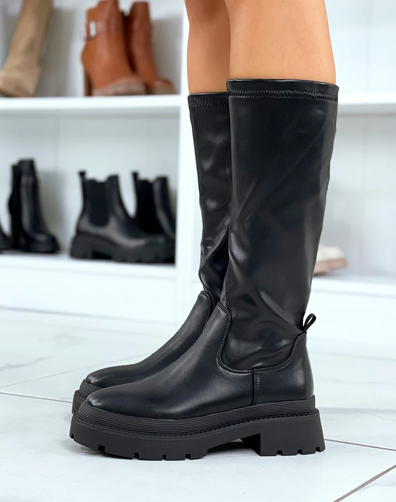 Bottes noires inspiration chelsea à semelle épaisse