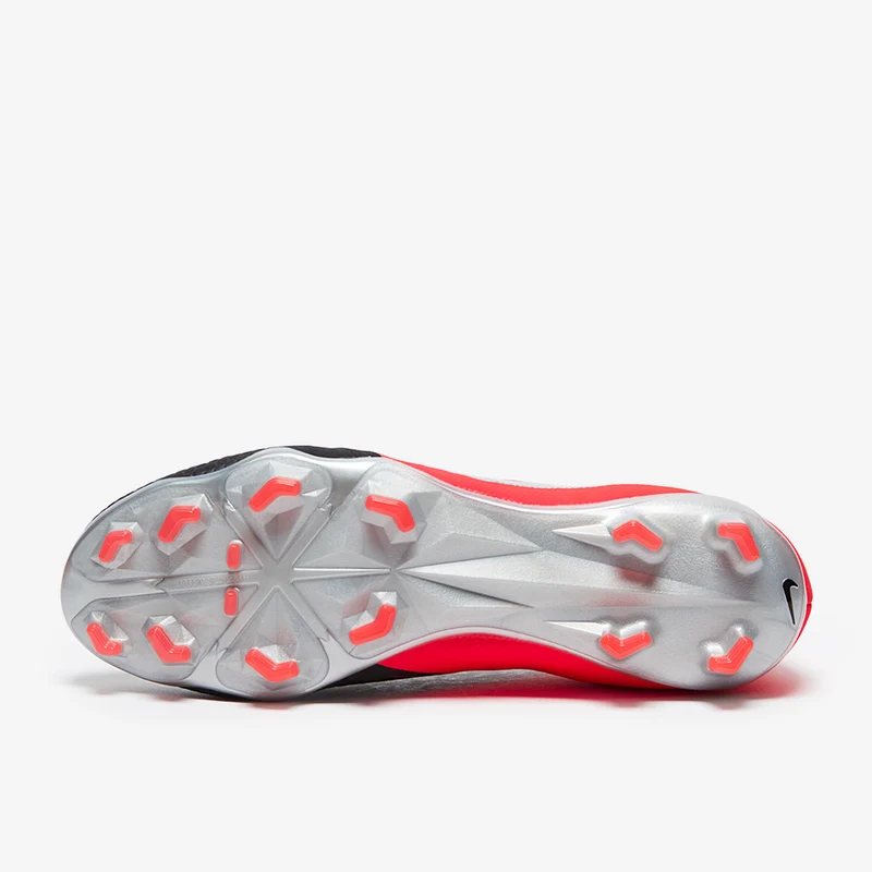Chaussure de football à crampons pour terrain sec Nike Phant