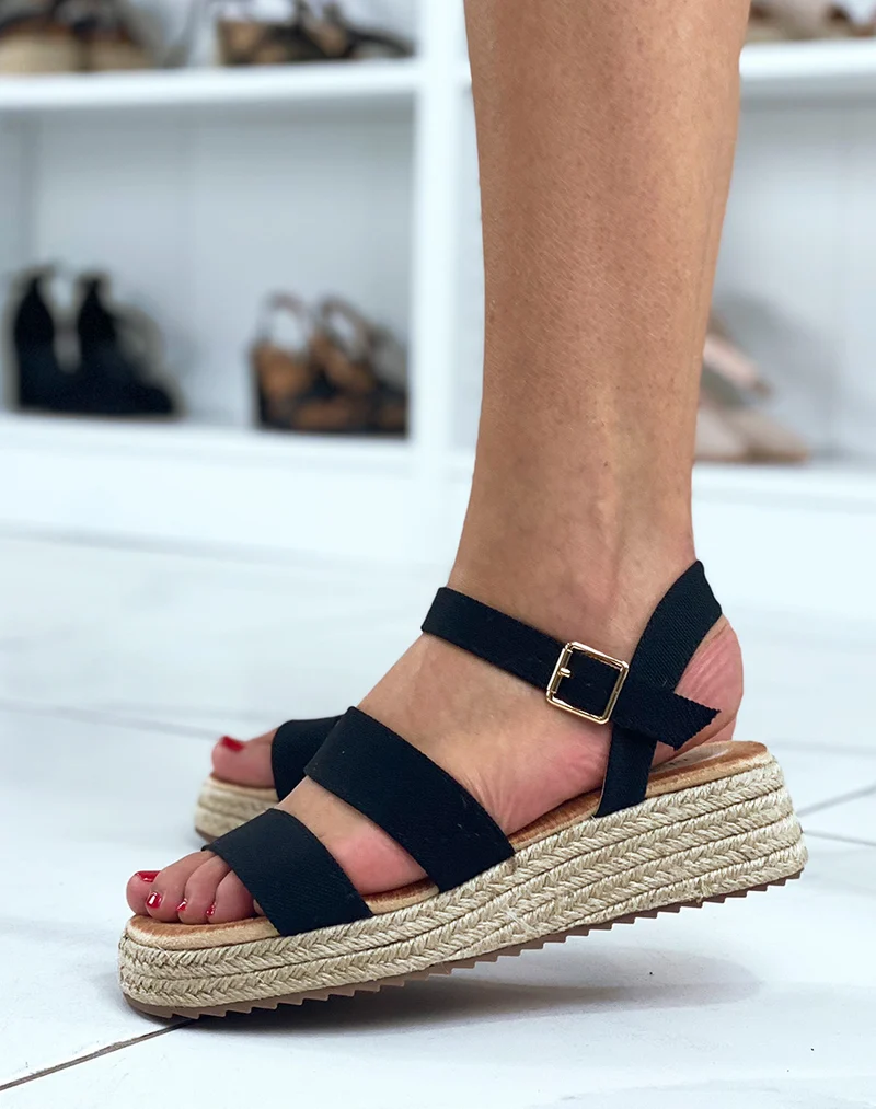 Sandales plates noires à doubles sangles en toile avec plateforme en jute