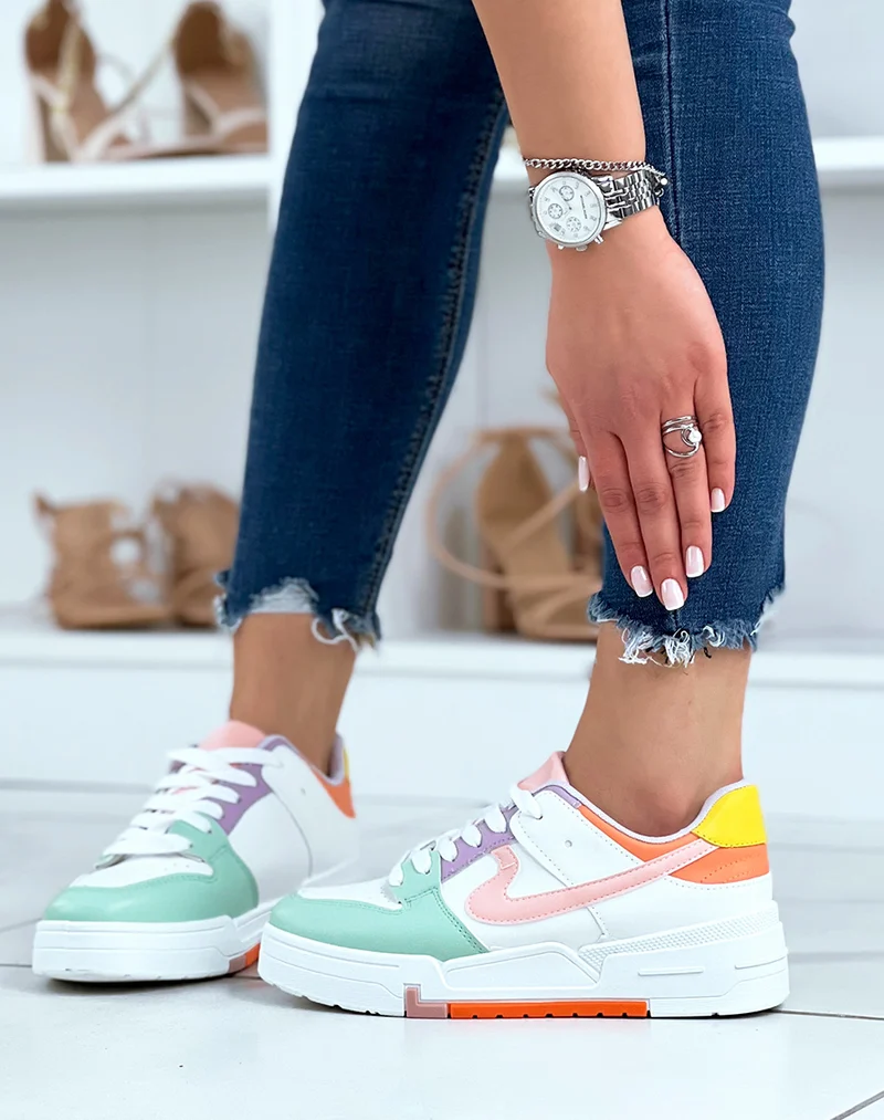 Baskets multicolores blanches et vertes