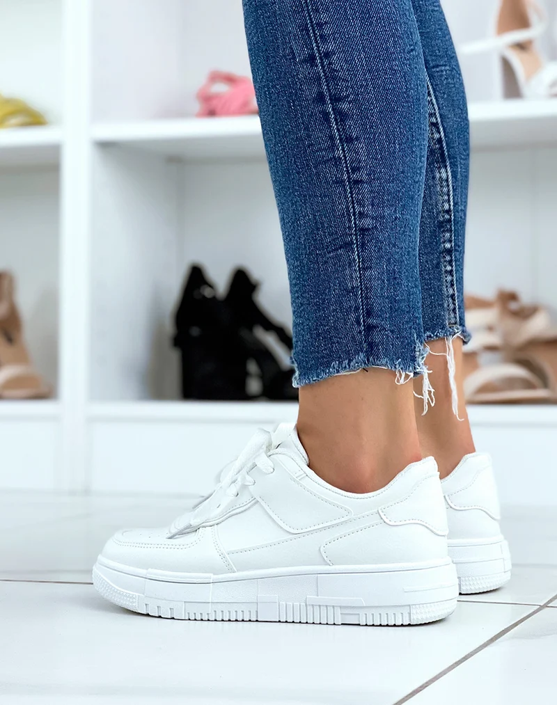 Baskets blanches