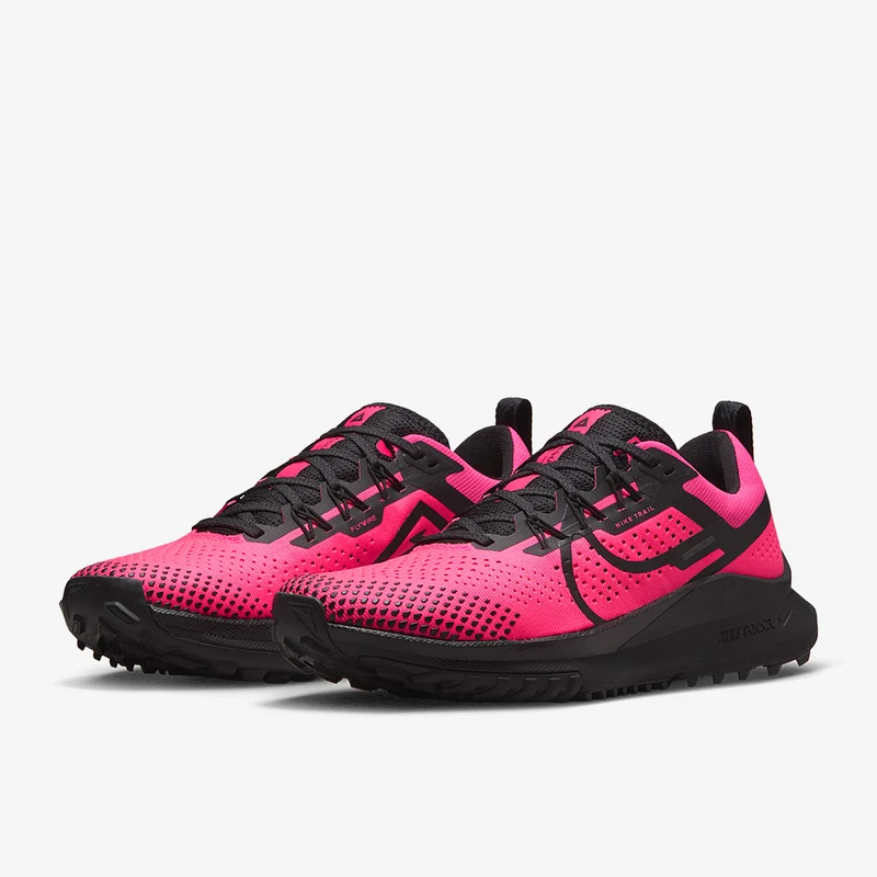 Nike Femme React Pegasus Trail 4