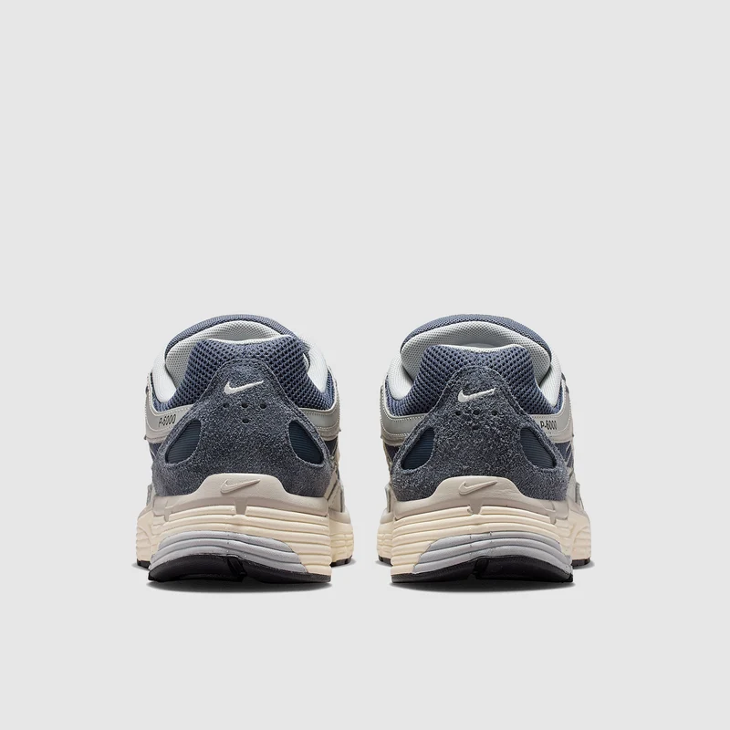 Nike Sportswear P-6000