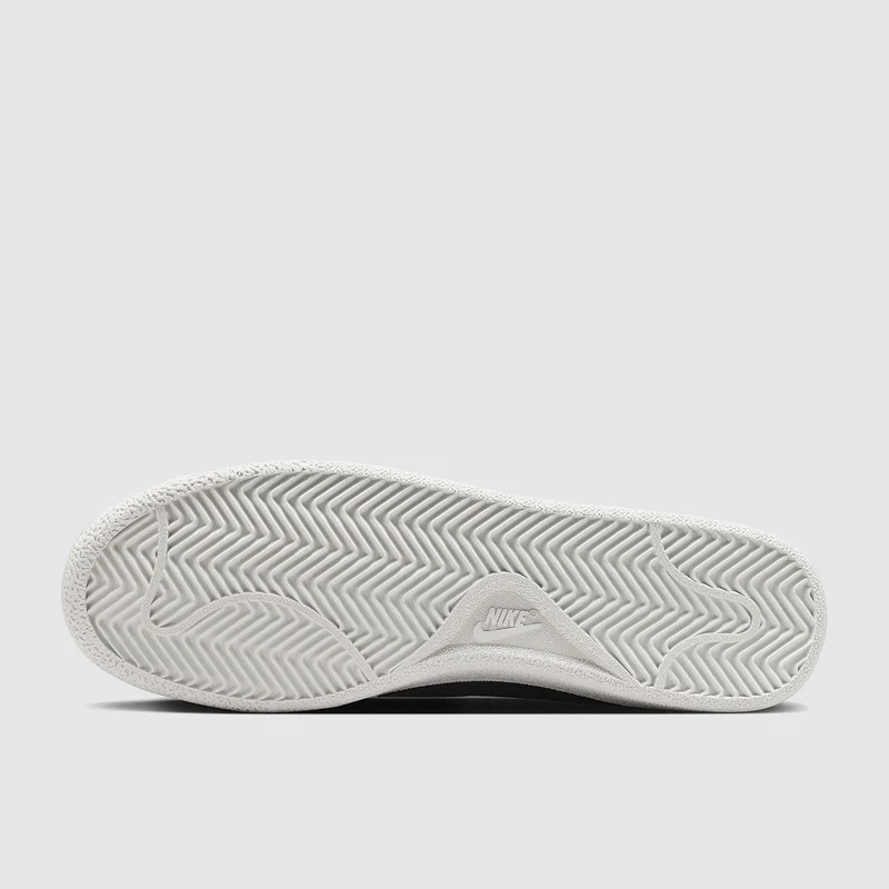 Nike Sportswear Tennis Classic AC
