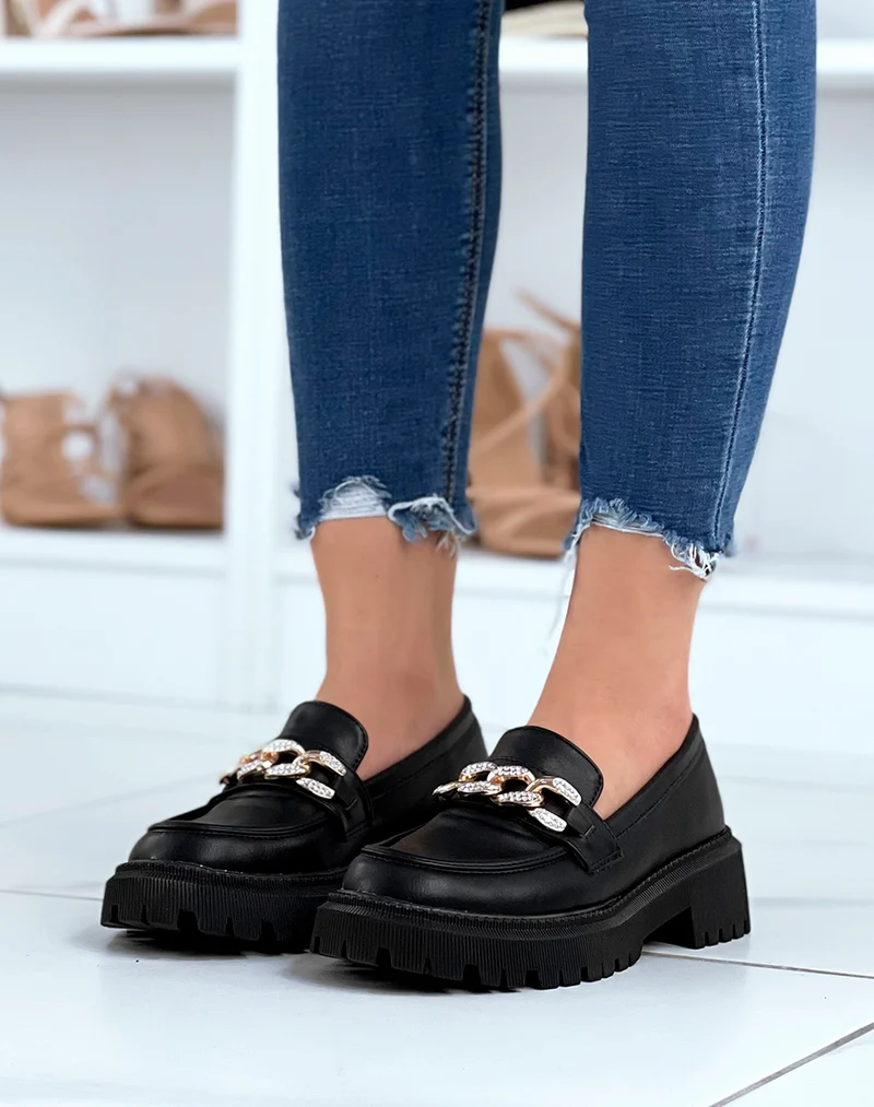 Mocassins noirs à chaîne dorée à strass et semelle crantée