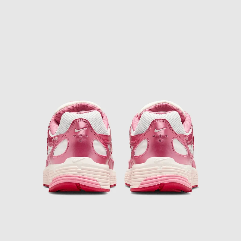 Nike Sportswear P-6000