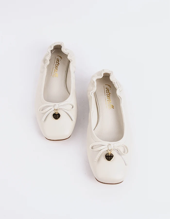 Lucci Off White Leather