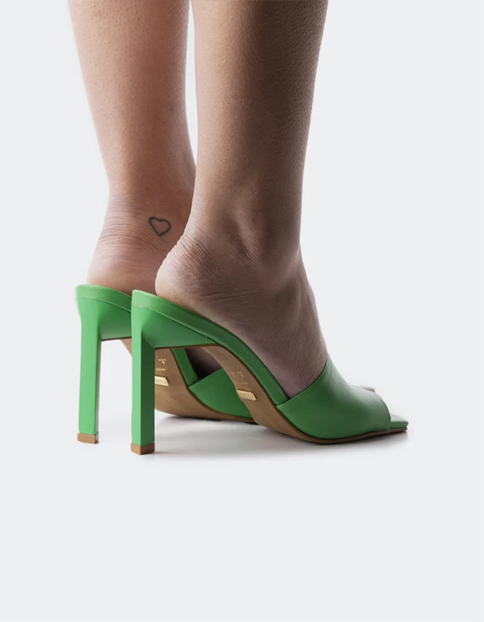 Malbec Green Leather