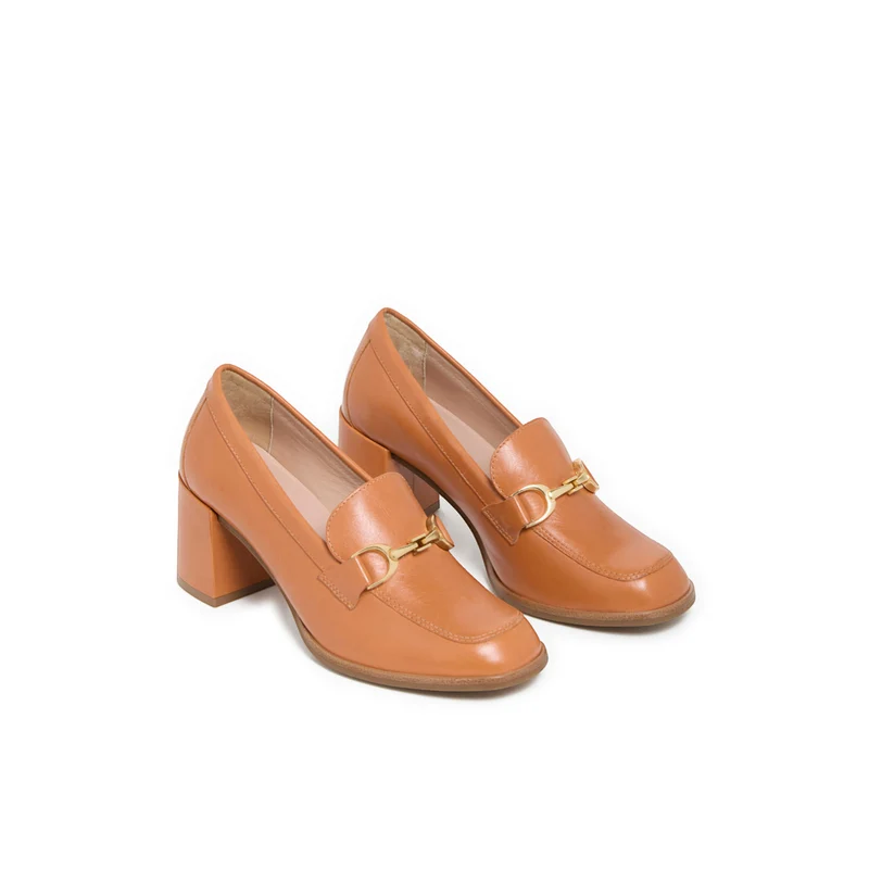 ELYANE CAMEL