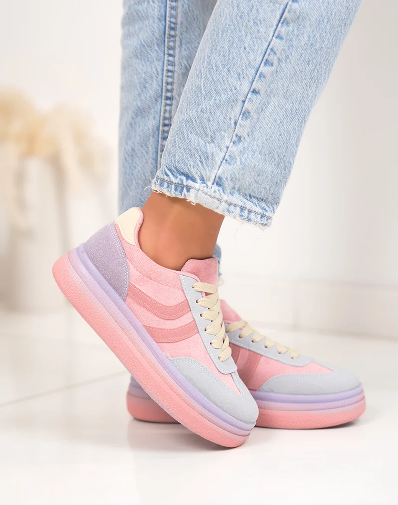 Basket femme rose pastel tendance à plateforme avec empiècements multicolores