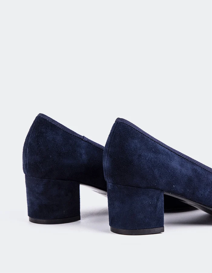 Ruslan Navy Suede