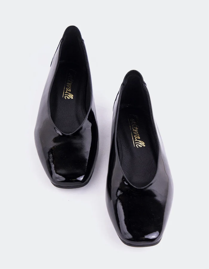Scot Black Patent