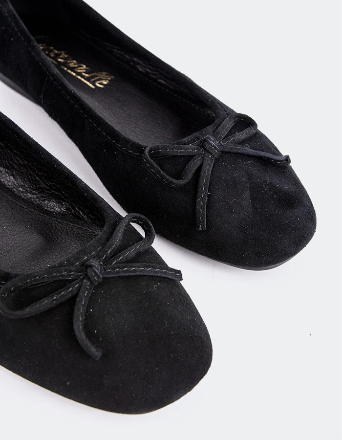 Ramesses Black Suede