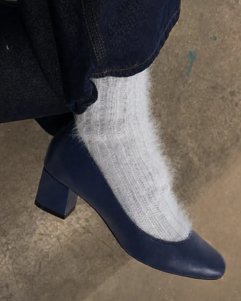 Raynan Navy Leather
