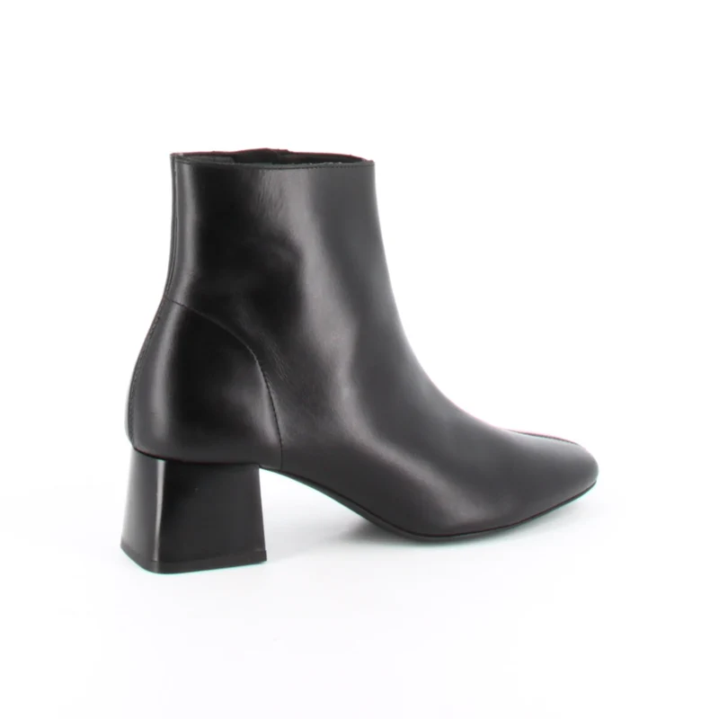 SIMA NOIR