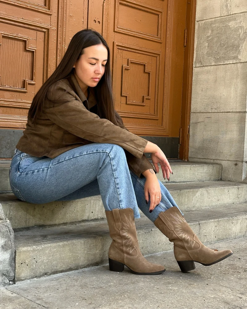 Freyr Taupe Suede