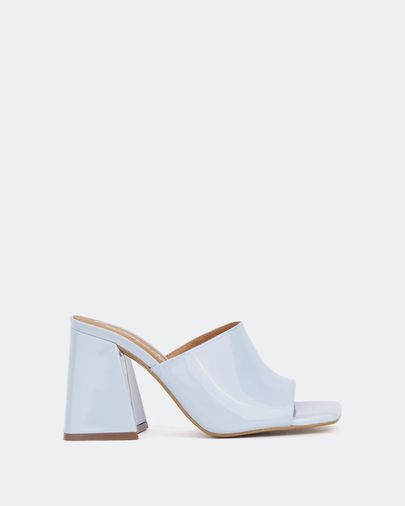 Herrera Blue Patent/Verni Bleu