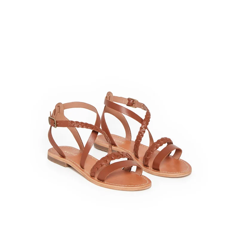 ROSE CAMEL
