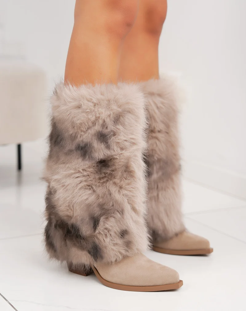 Bottes santiags à revers fourrées beige