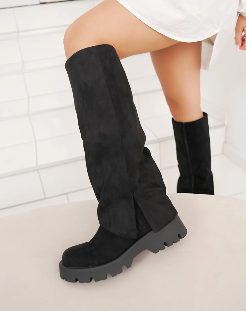 Bottes noires en suédine à semelle crantée