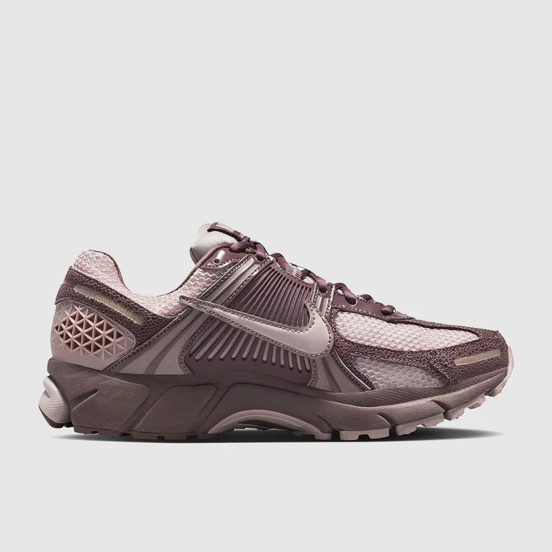 Nike Sportswear Womens Zoom Vomero 5