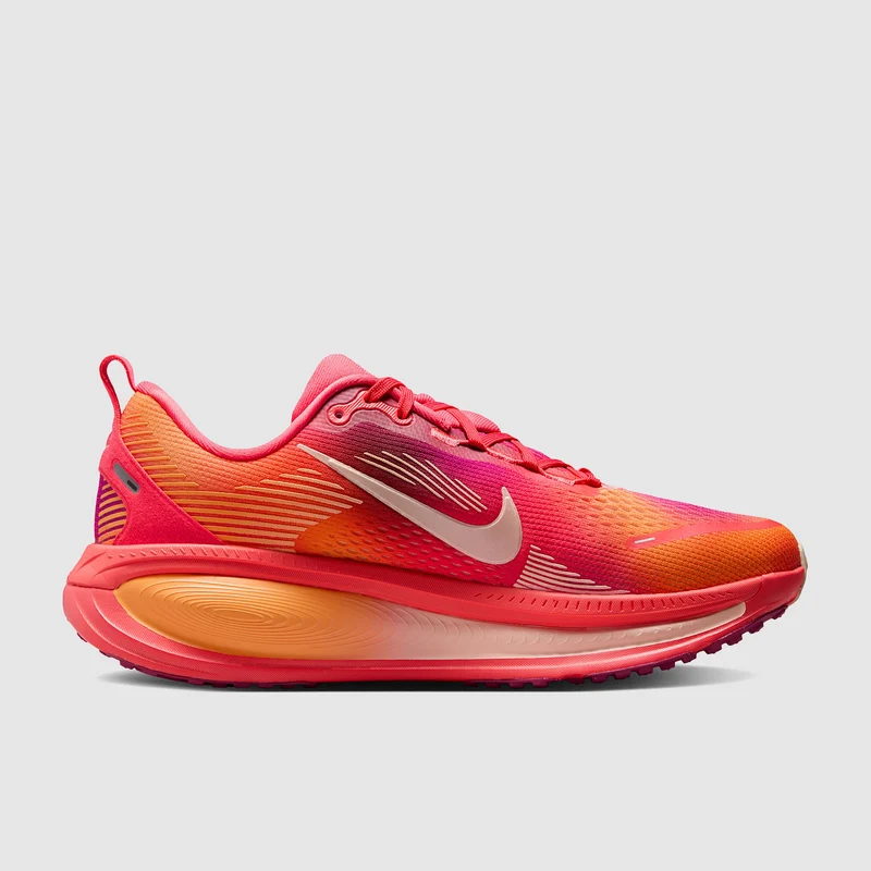 Nike Womens Vomero 18 SE