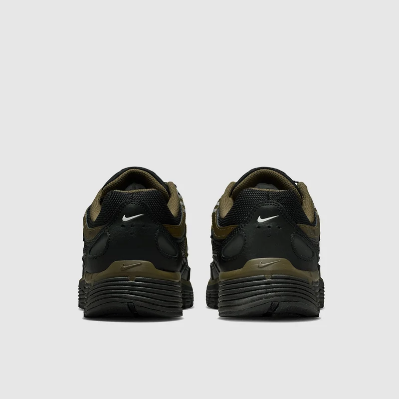 Nike Sportswear P-6000