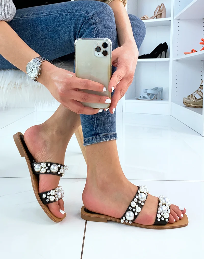 Mules plates noires à double brides