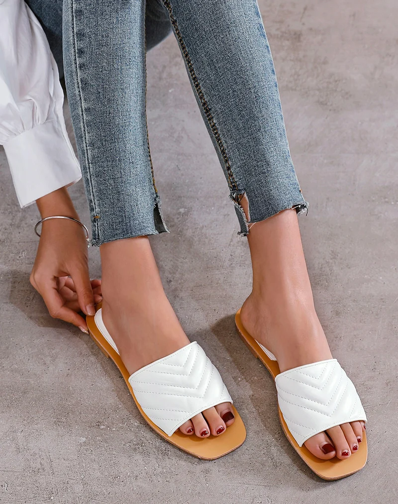 Mule en simili cuir blanc