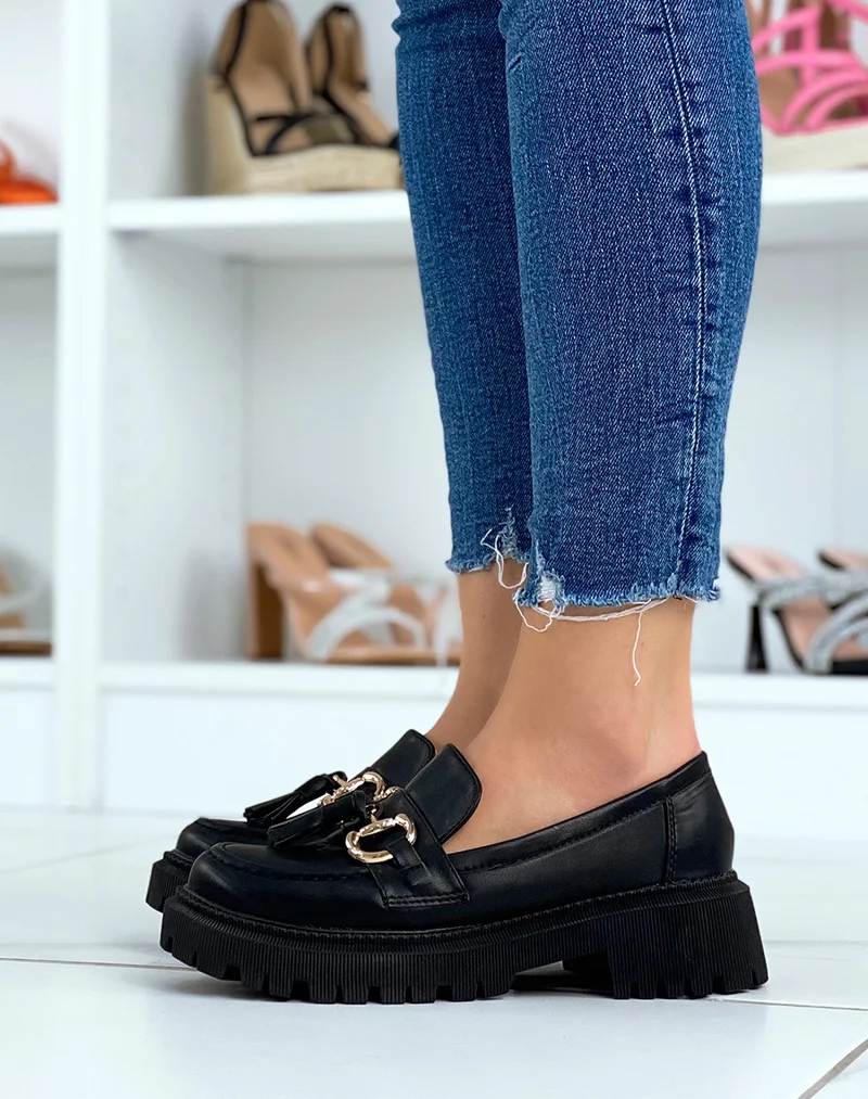 Mocassins noirs à franges et détail doré