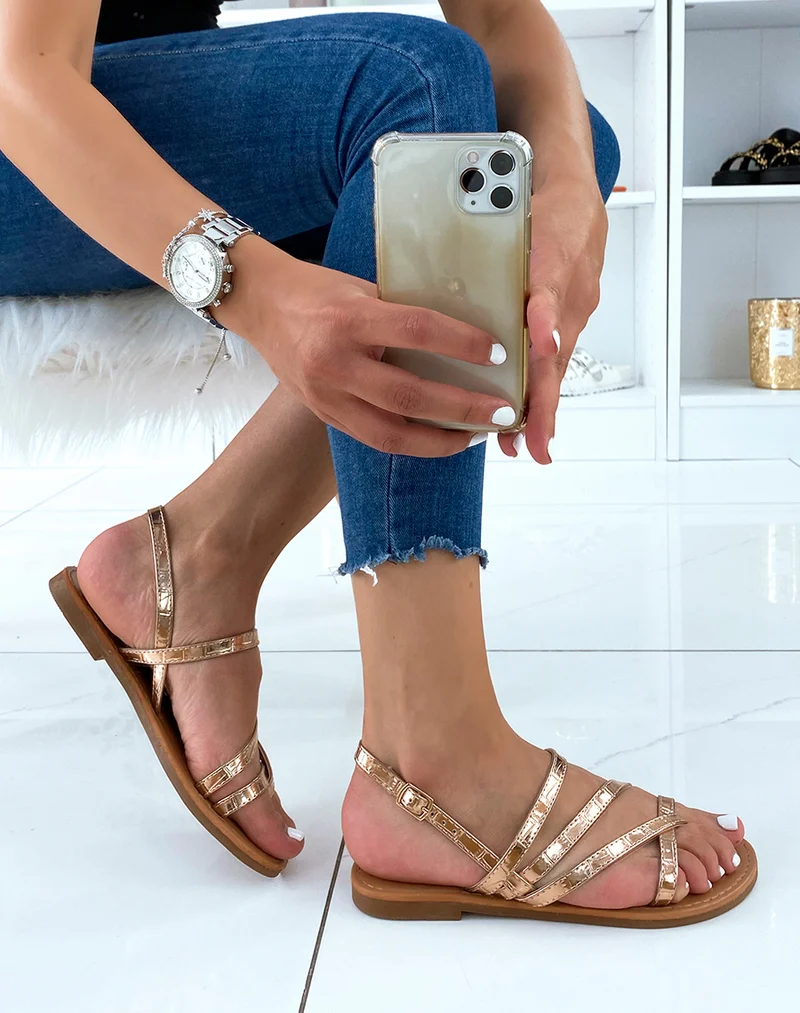 Nu-pieds rose gold effet croco à multiples lanières entrecroisées
