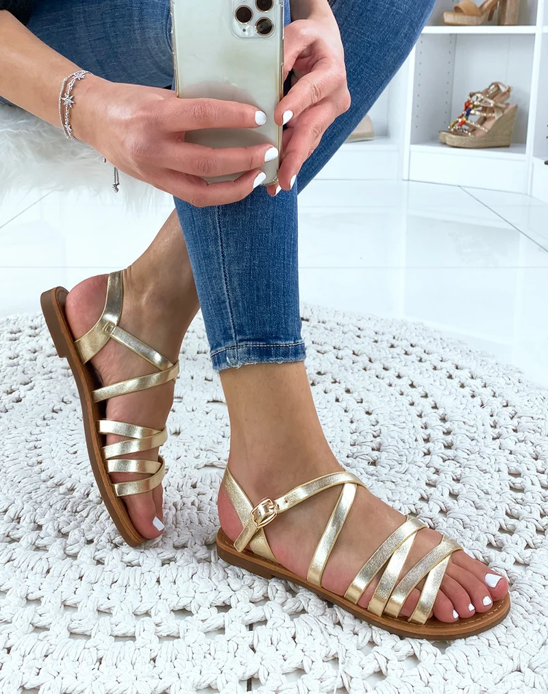 Nu-pieds à multiples sangles dorées