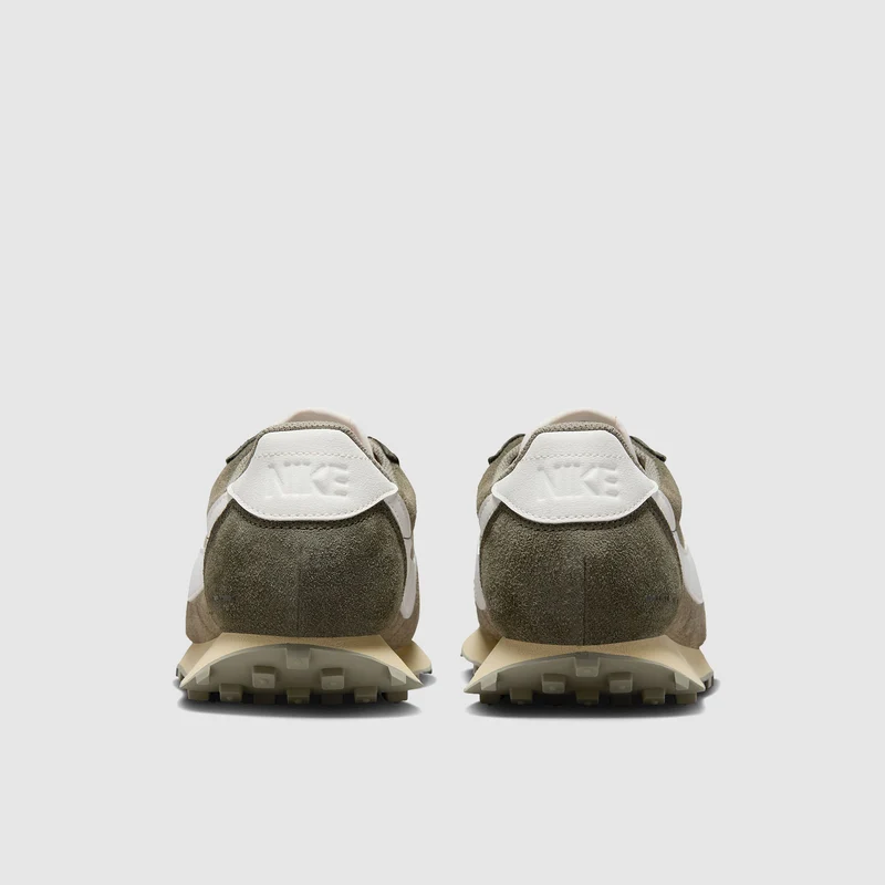 Nike Sportswear LD-1000