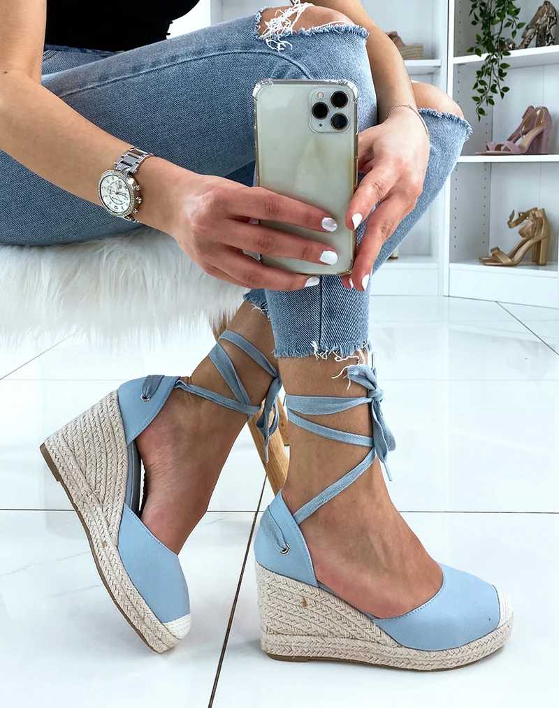 Espadrille à talon compensé bleue