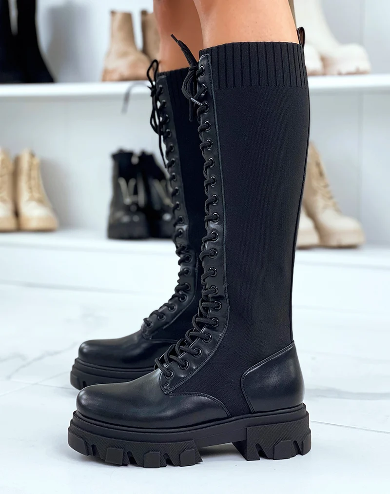 Bottes noires bi-matières lacées à semelle crantée