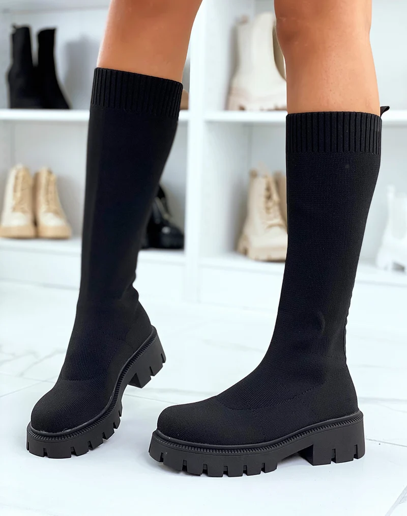 Bottes noires effet chaussette à semelle crantée et talonnée