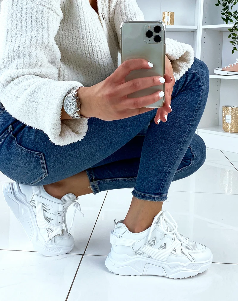 Baskets blanches bi-matière à plateforme XXL