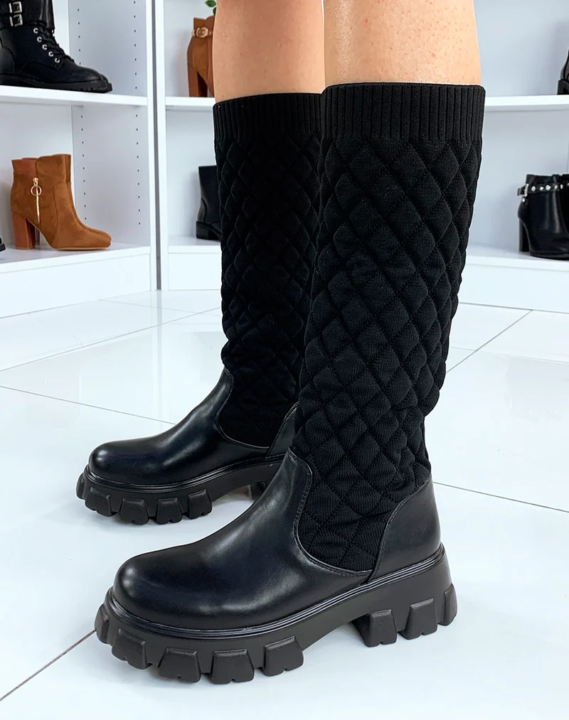 Bottes noires effet matelassé