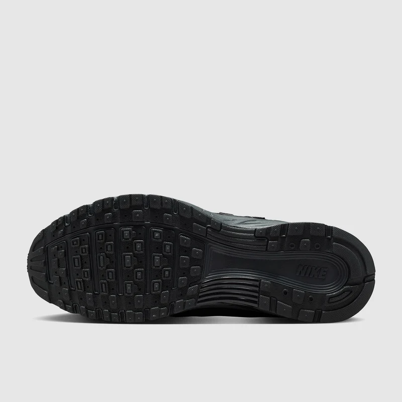 Nike Sportswear P-6000 SE