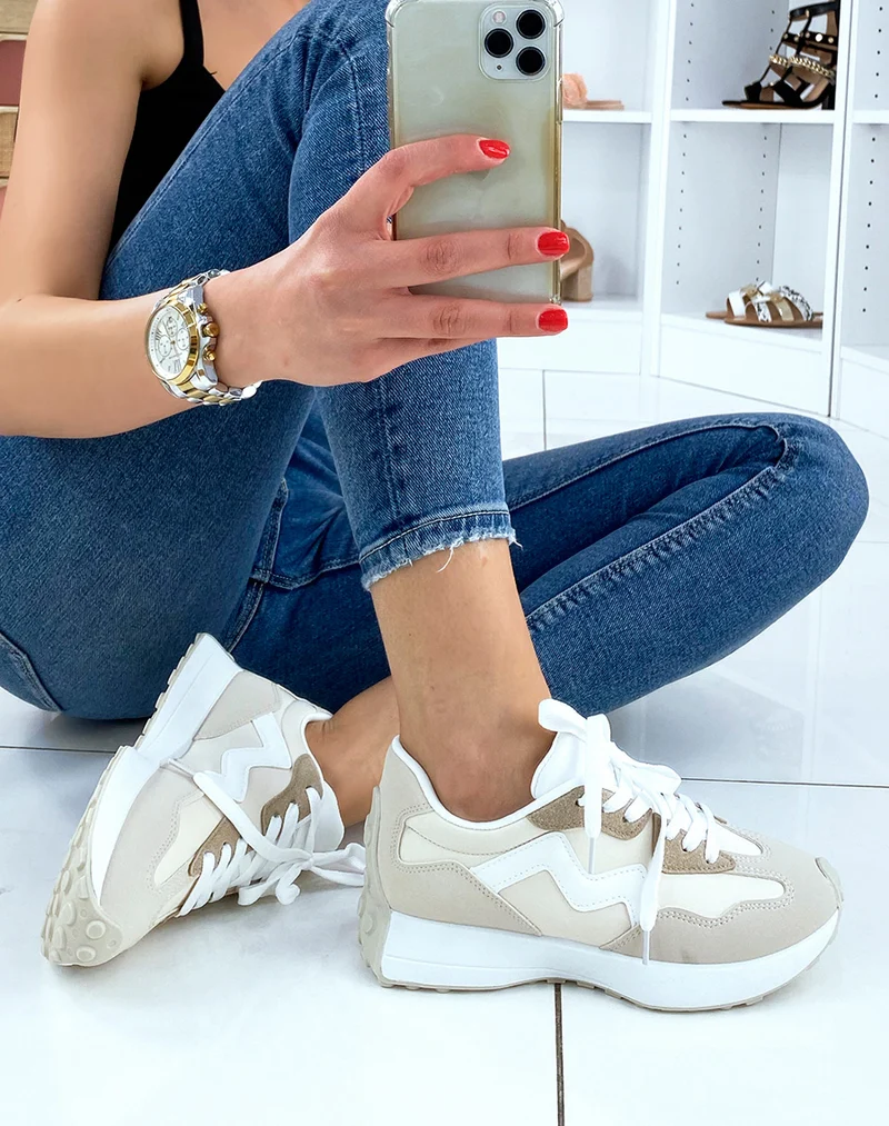 Baskets à multiples empiècements blancs et beiges