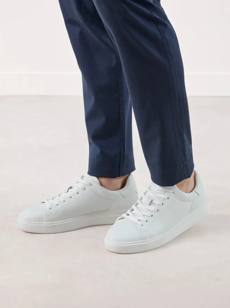 Basket en cuir blanche