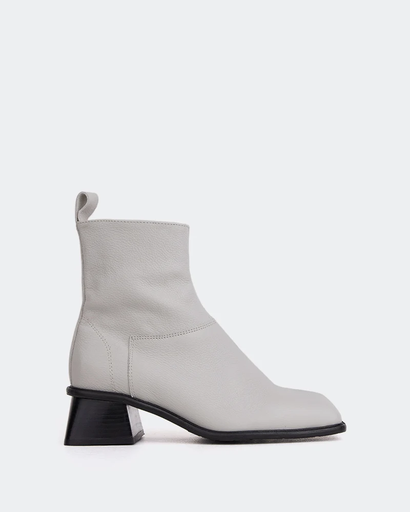 Holts Off White Leather