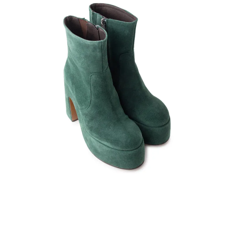 Daze Dark Green Suede